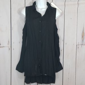 Black cold shoulder Nana Judy top
